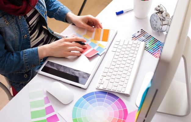 The Work Procedure Of Promotional Label Suppliers