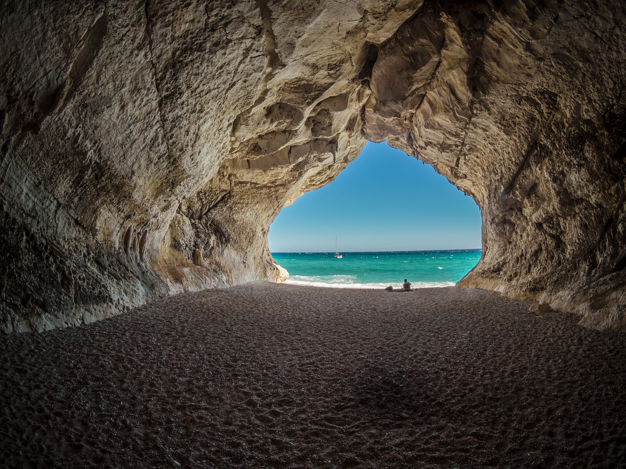 Top 5 Most Spectacular Beaches In Italy