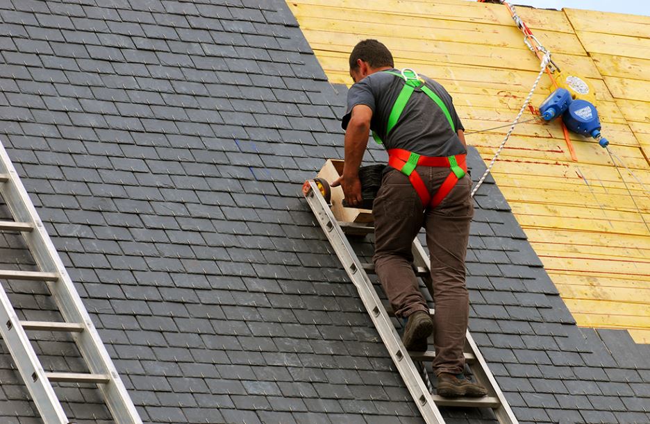 How To Choose The Right Roofing Contractor For Your Home